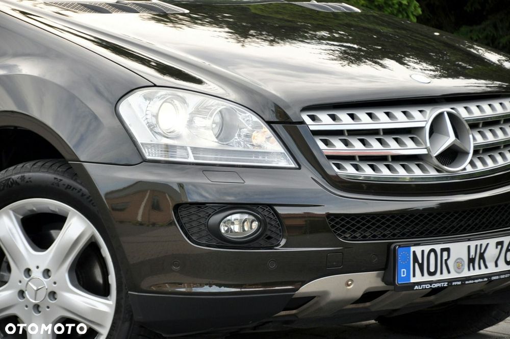 Mercedes-Benz ML - 12