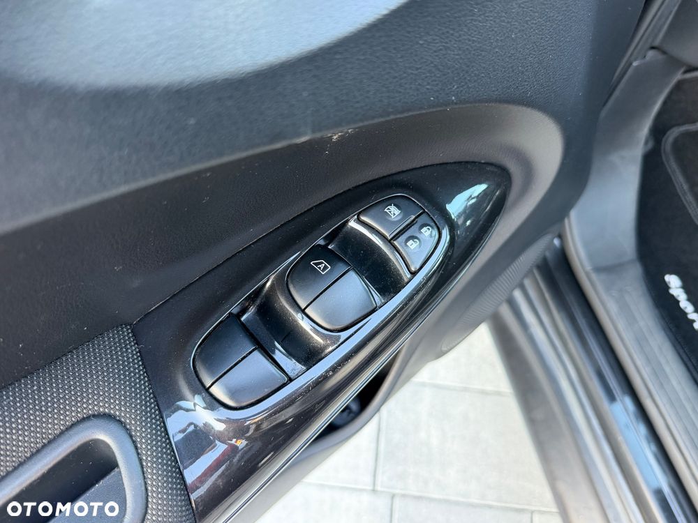 Nissan Juke 1.6 Start/Stop Tekna - 21