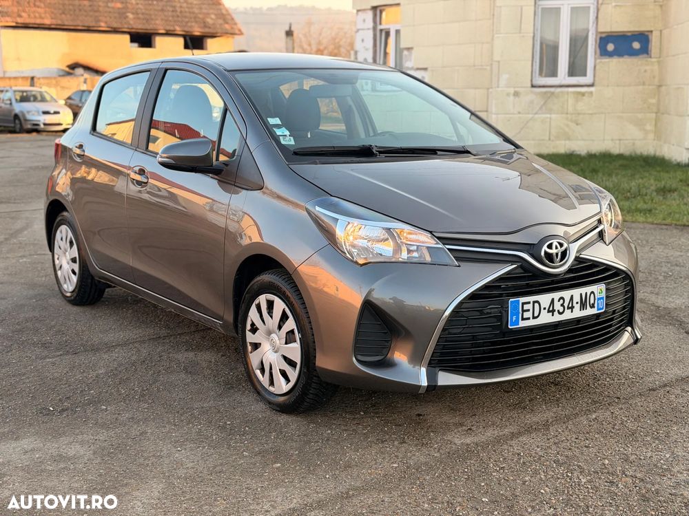 Toyota Yaris 1.33 VVT-i - 1