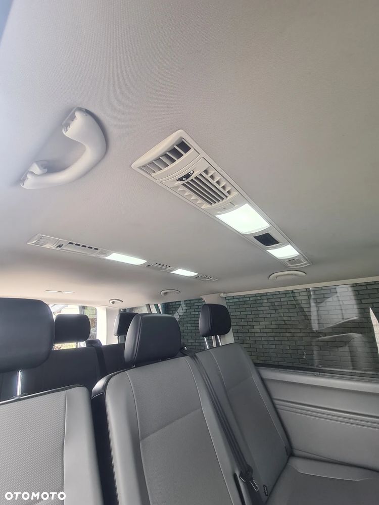 Volkswagen Caravelle 2.0 TDI L2 Comfortline DSG - 13