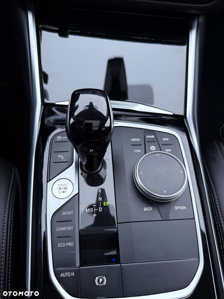 BMW Seria 3 320d Edition M Sport Shadow - 20