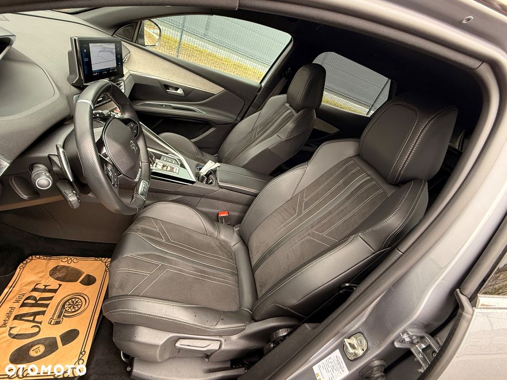 Peugeot 3008 1.6 PureTech GT S&S EAT8 - 25