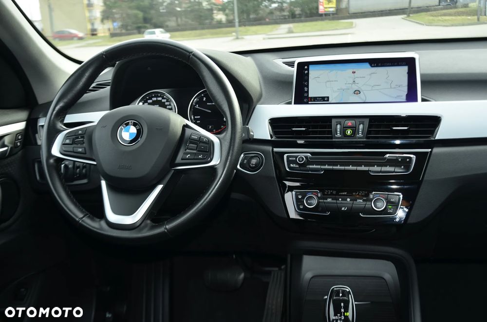 BMW X1 sDrive18d Business Edition - 20