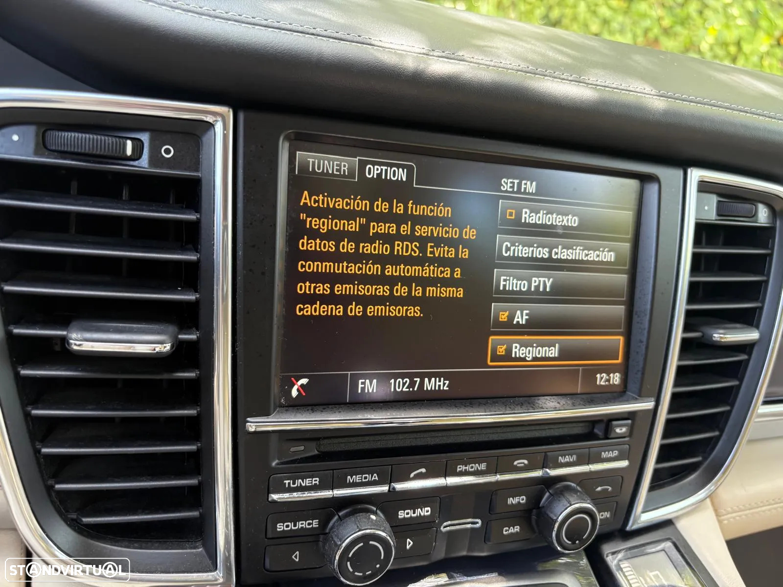 Porsche Panamera 4 E-Hybrid - 60