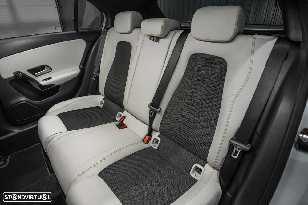 Mercedes-Benz A 180 d Style Plus Aut. - 25