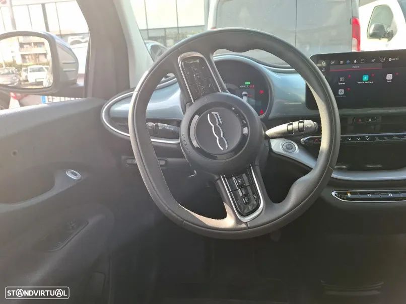 Fiat 500e 3 + 1 42 kWh Icon - 5