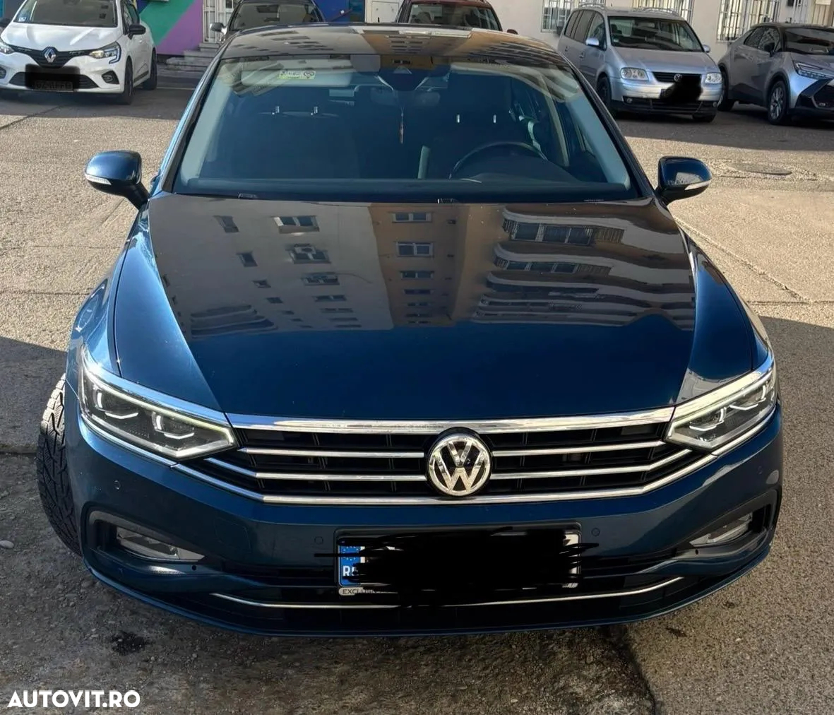 Volkswagen Passat - 3