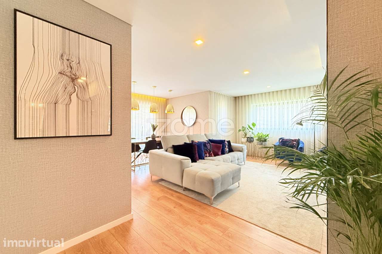 Apartamento T3 seminovo em calendário - Grande imagem: 2/38
