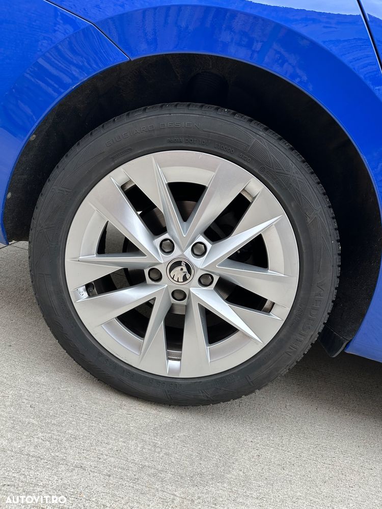 Skoda Octavia 2.0 TDI DSG Style - 8