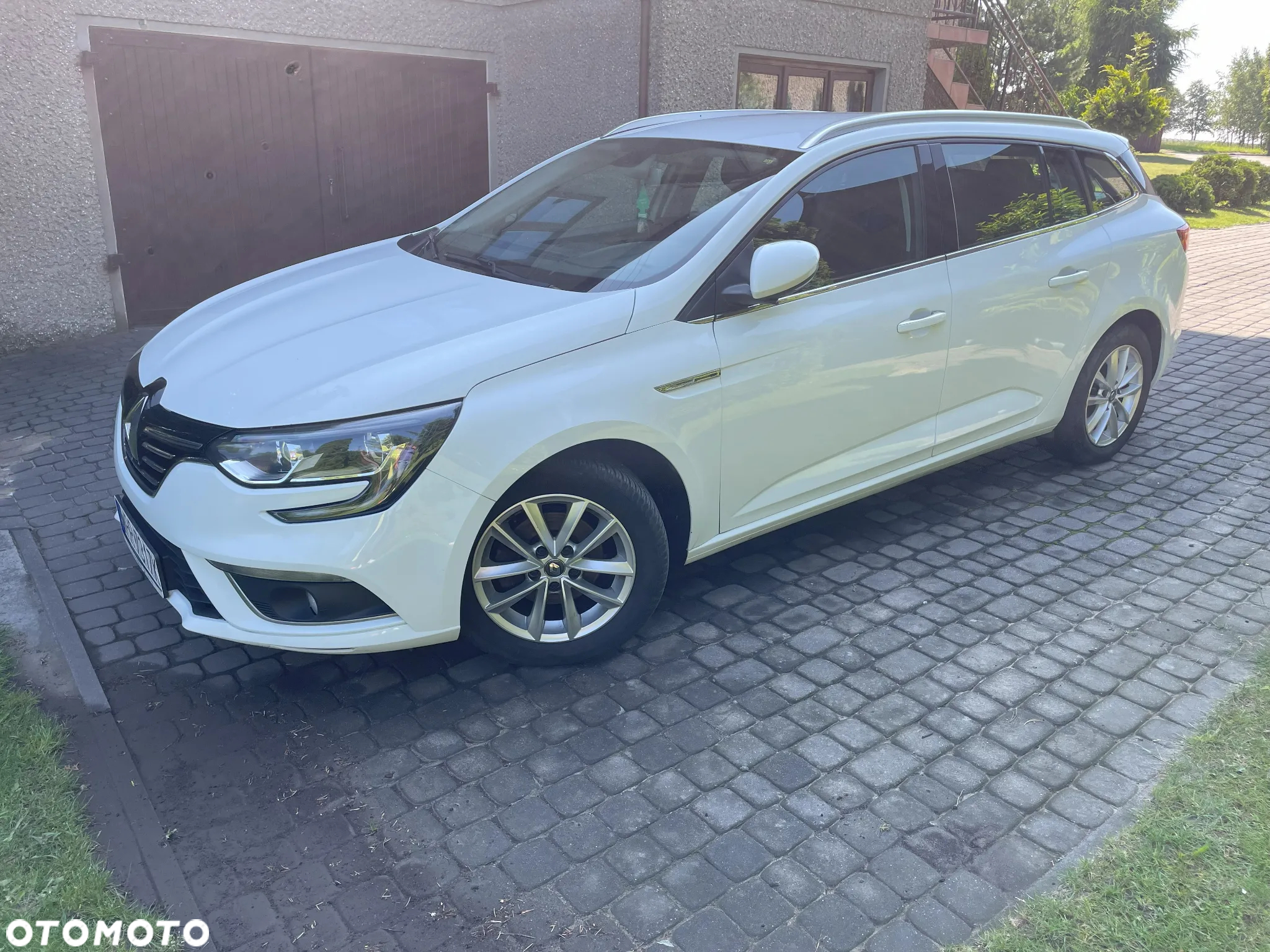 Renault Megane 1.5 dCi Intens - 2