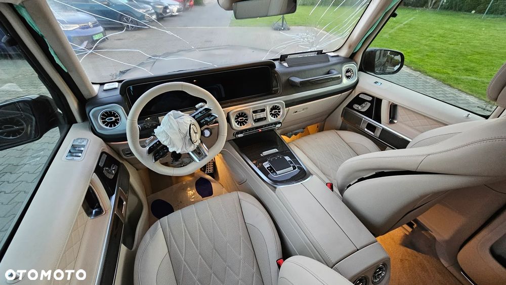 Mercedes-Benz Klasa G AMG 63 mHEV 9G-TCT - 17
