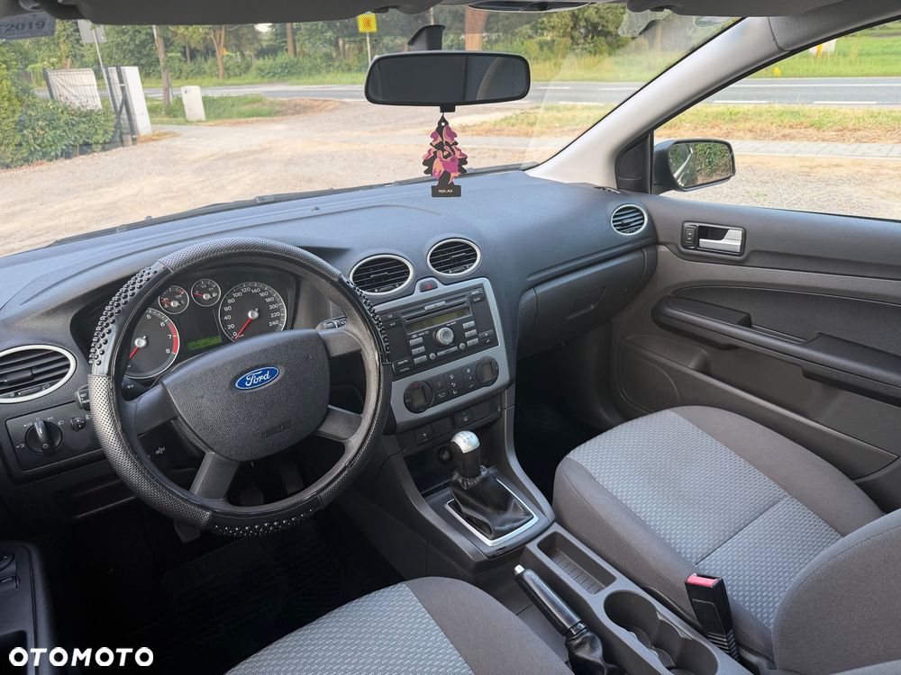 Ford Focus 1.6 Gold X - 11