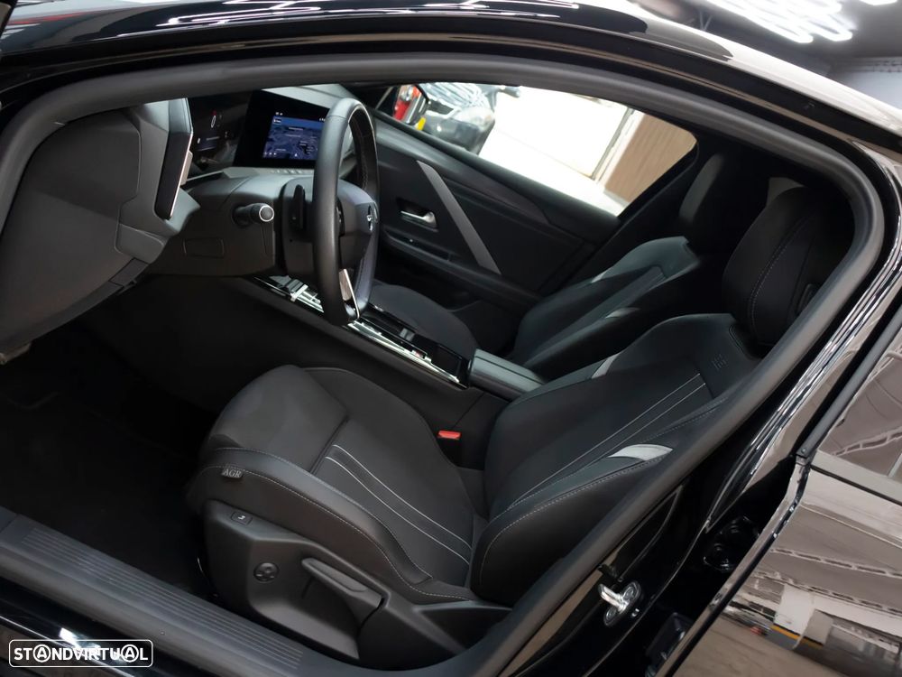 Opel Astra 1.5 D GS Line Aut. - 16