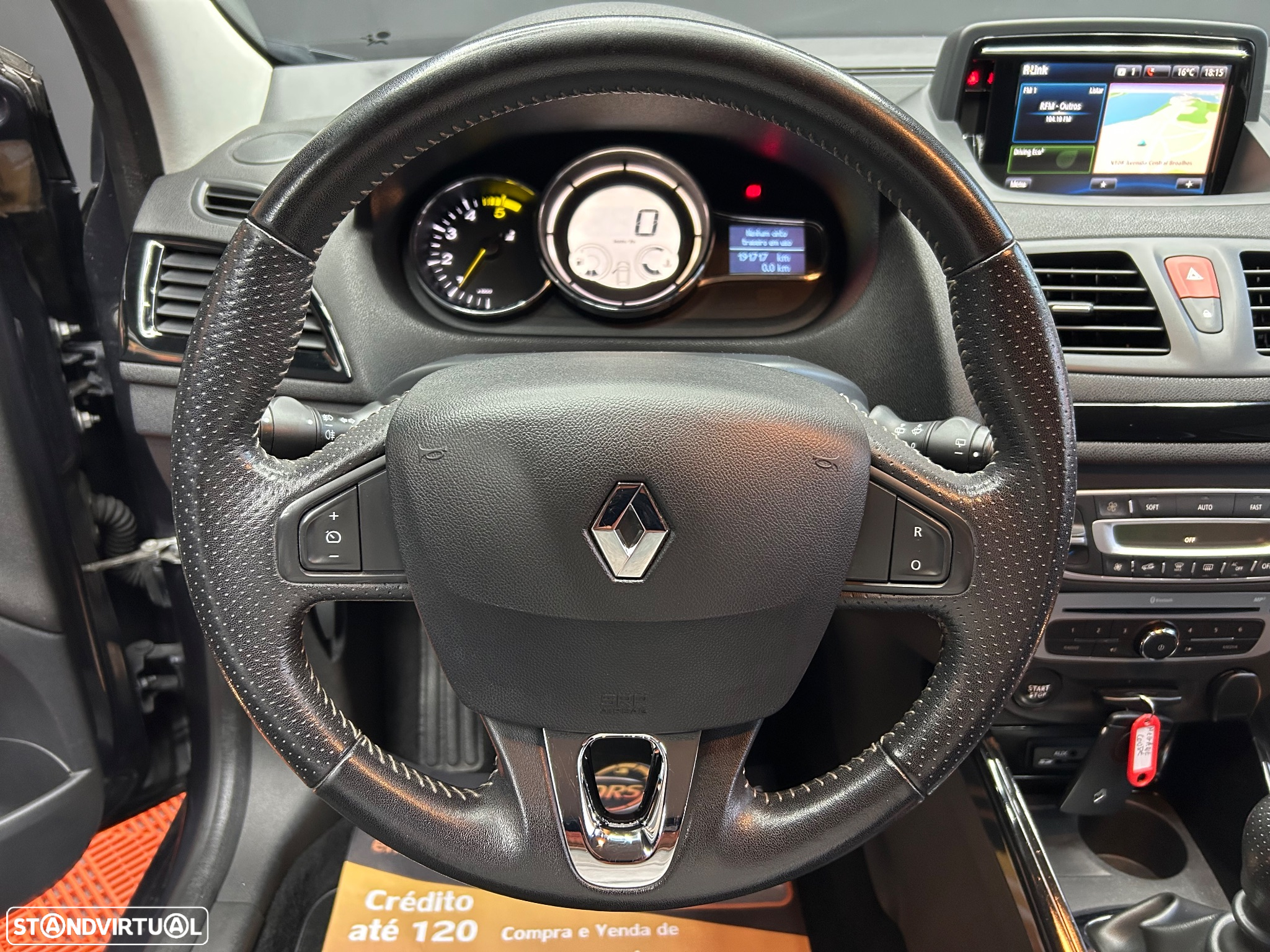 Renault Mégane 1.5 dCi Bose Edition - 9