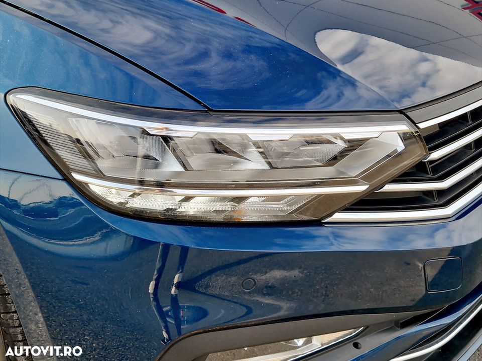 Volkswagen Passat 2.0 TDI DSG Comfortline - 9