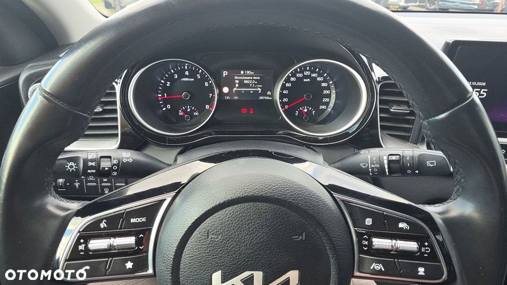 Kia XCeed 1.5 T-GDI L DCT - 13