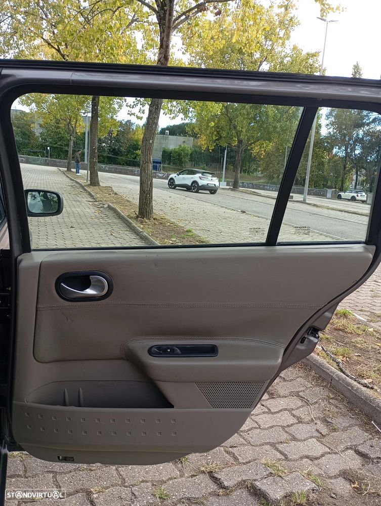 Renault Mégane Break 1.9 dCi C Dynamique - 13