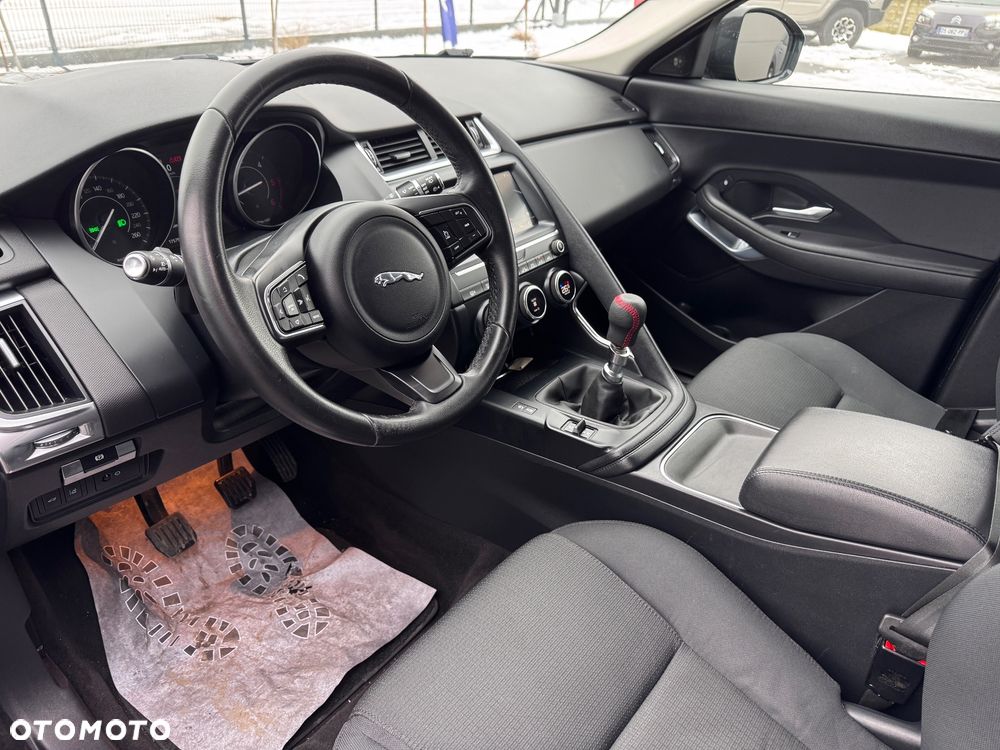 Jaguar E-Pace - 13