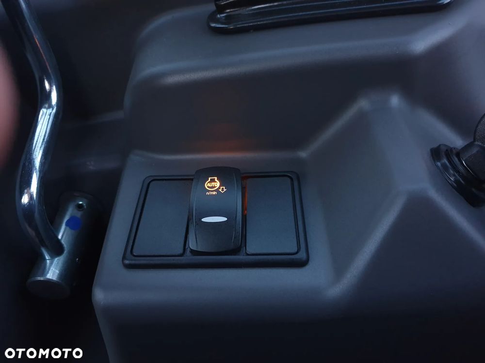 Volvo ECR25D NOWA DOSTĘPNA OD RĘKI, SZYBKOZŁĄCZE, DŁUGIE RAMIĘ, OBRÓT W OBRYSIE - 34
