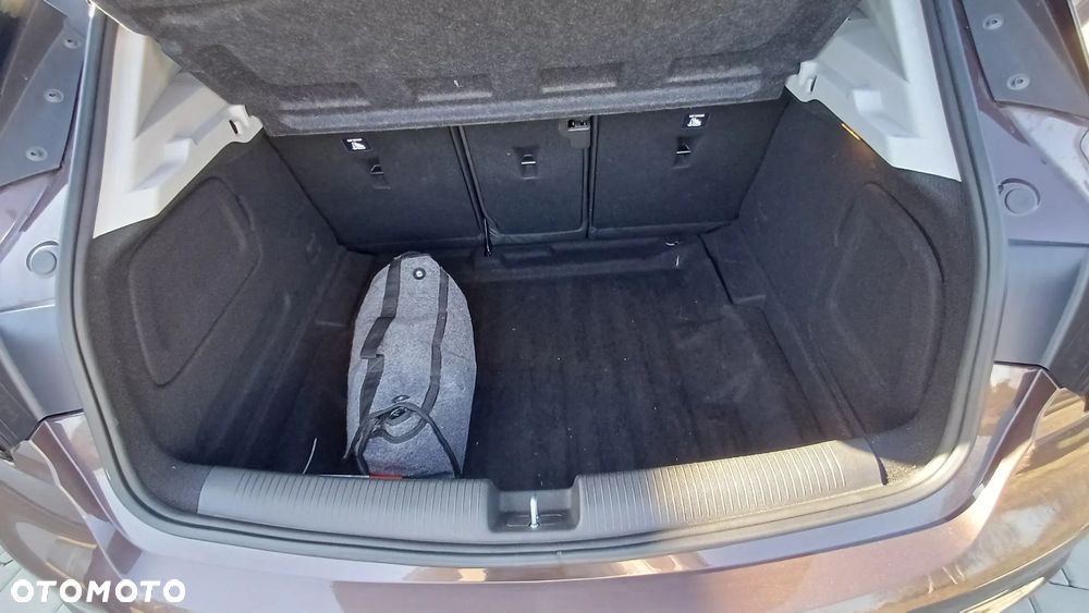 Opel Astra 1.6 T Elite S&S - 16