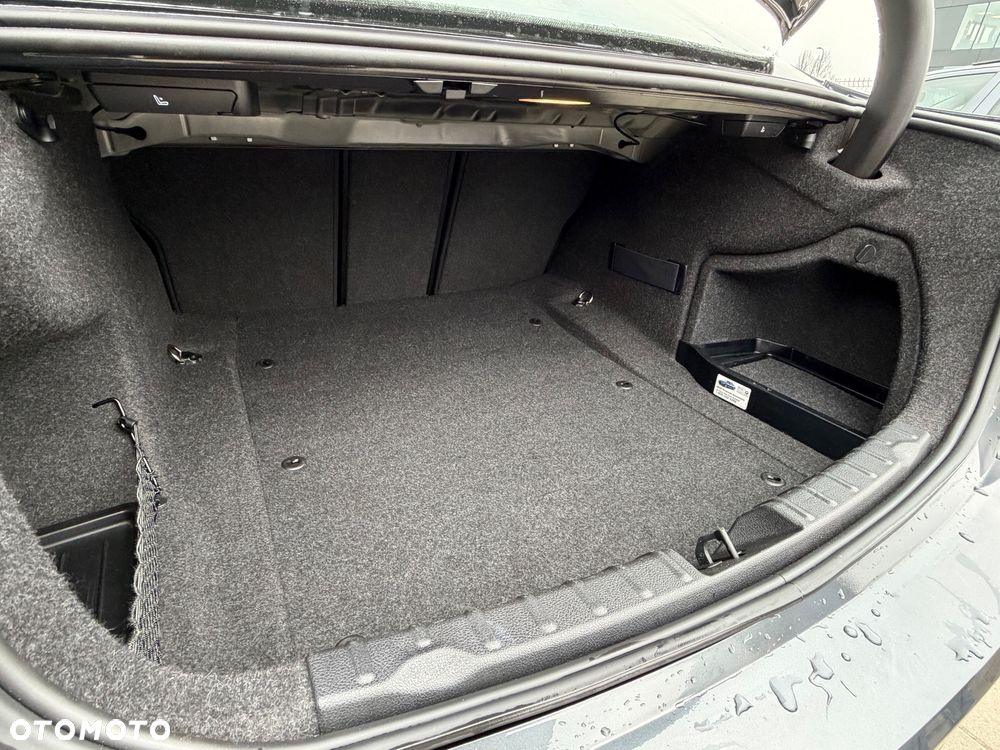 BMW Seria 3 328i xDrive Luxury Line - 31