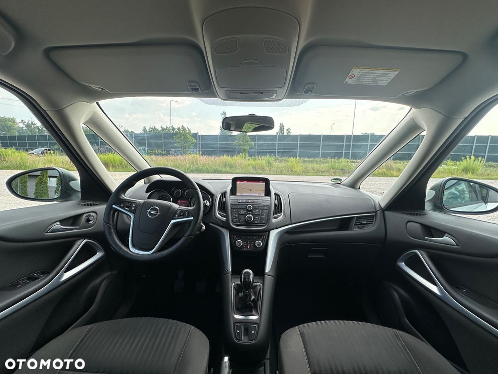 Opel Zafira 1.4 Turbo Edition - 27