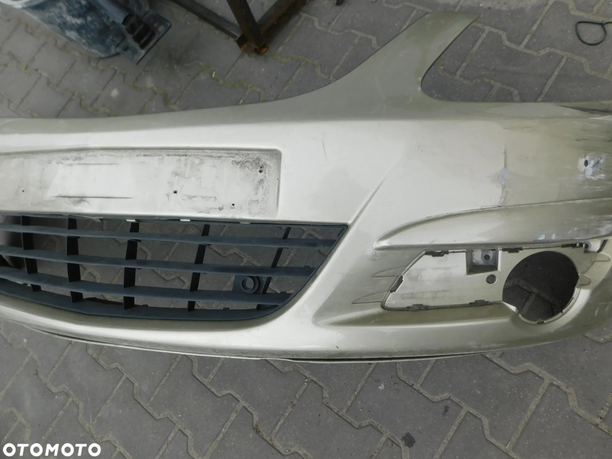 zderzak przód przedni OPEL CORSA D - 5
