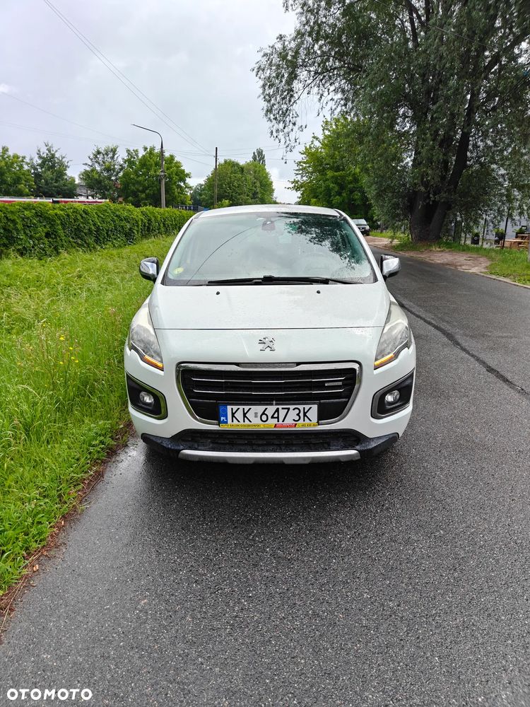 Peugeot 3008 Hybrid4 - 6