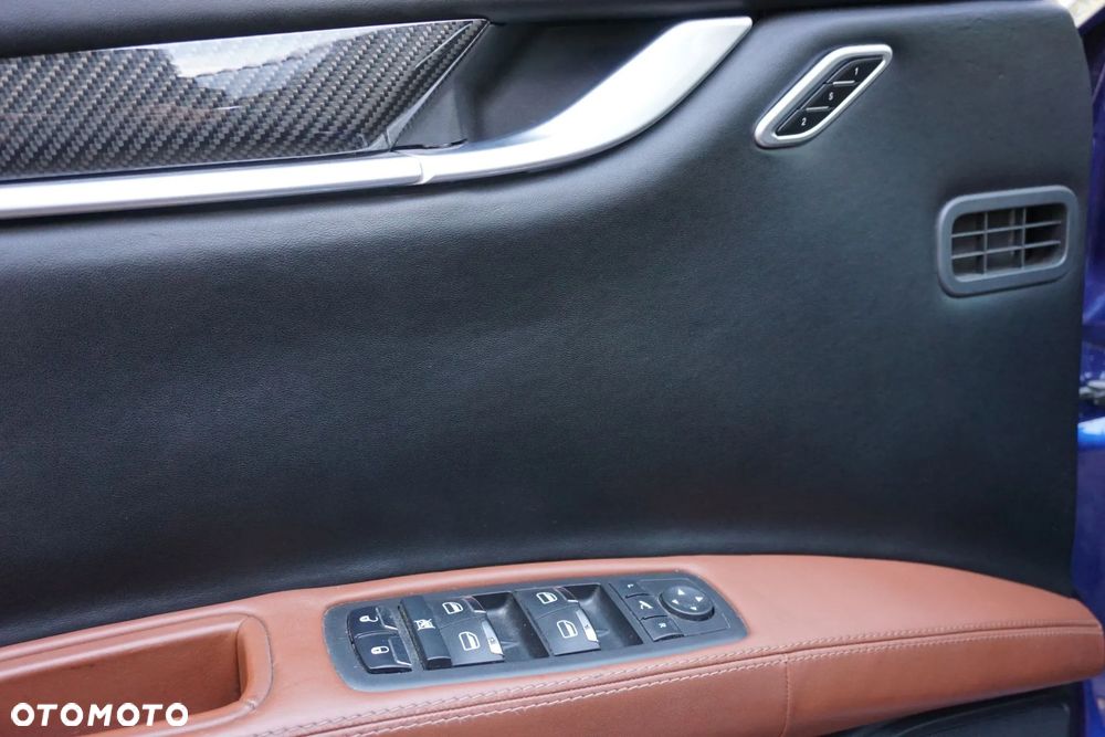 Maserati Ghibli S Q4 - 29