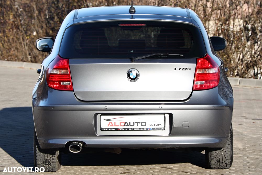 BMW Seria 1 118d - 36
