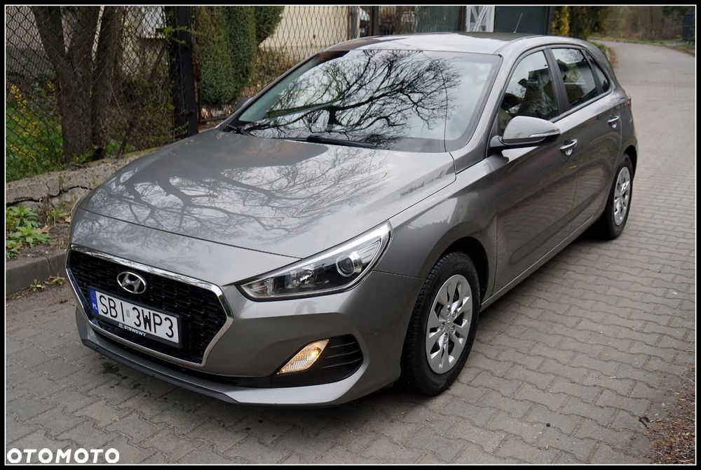 Hyundai i30 1.4 Premiere Comfort - 18