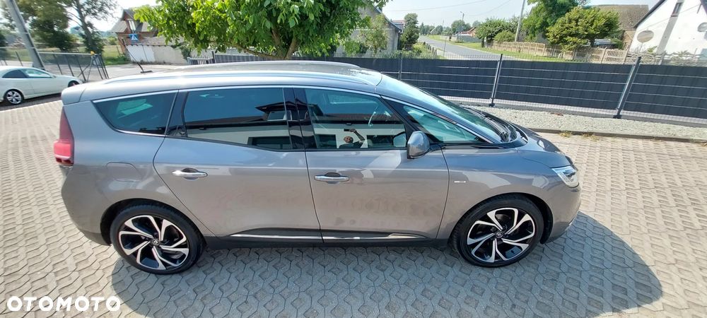 Renault Scenic - 21