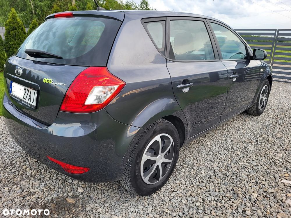 Kia Ceed 1.4 Comfort + - 20