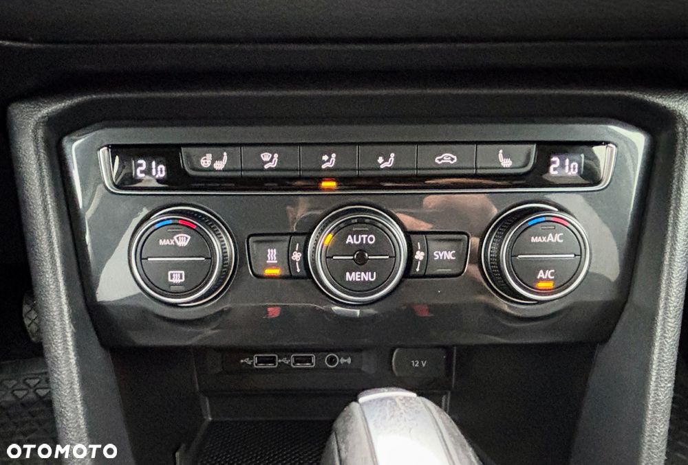 Volkswagen Tiguan 2.0 TSI OPF 4MOTION DSG R-Line - 32