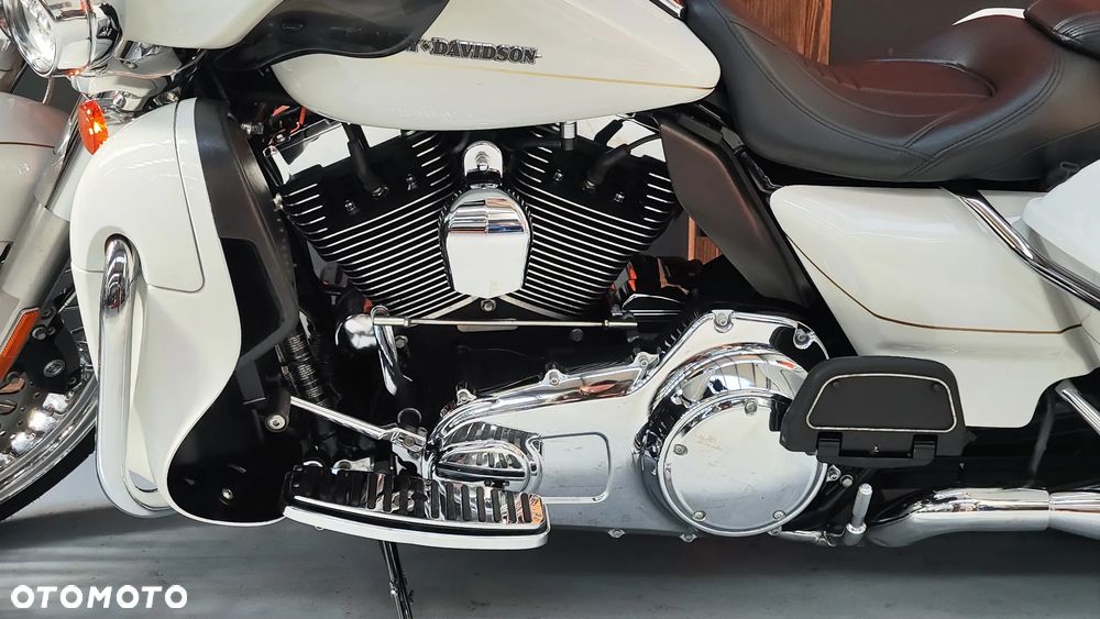 Harley-Davidson Touring Ultra Limited - 29