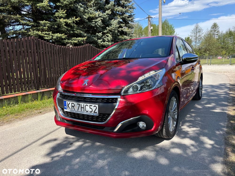 Peugeot 208 1.2 PureTech Allure - 5