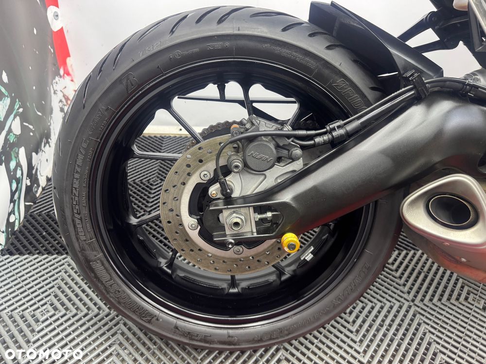 Yamaha MT - 26
