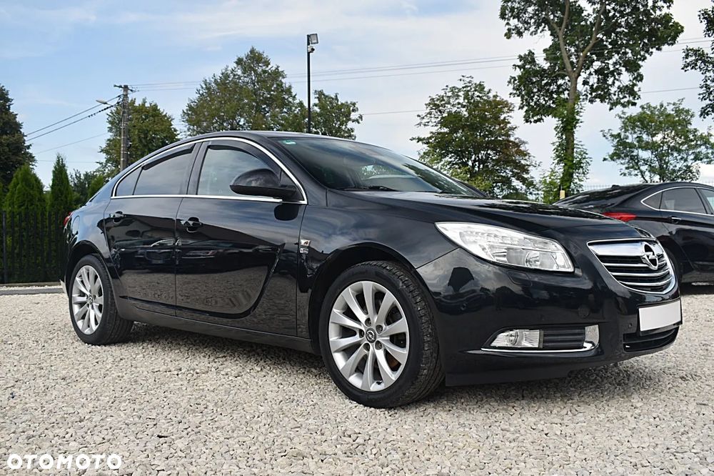 Opel Insignia 2.0 T Cosmo 4x4 S&S - 10