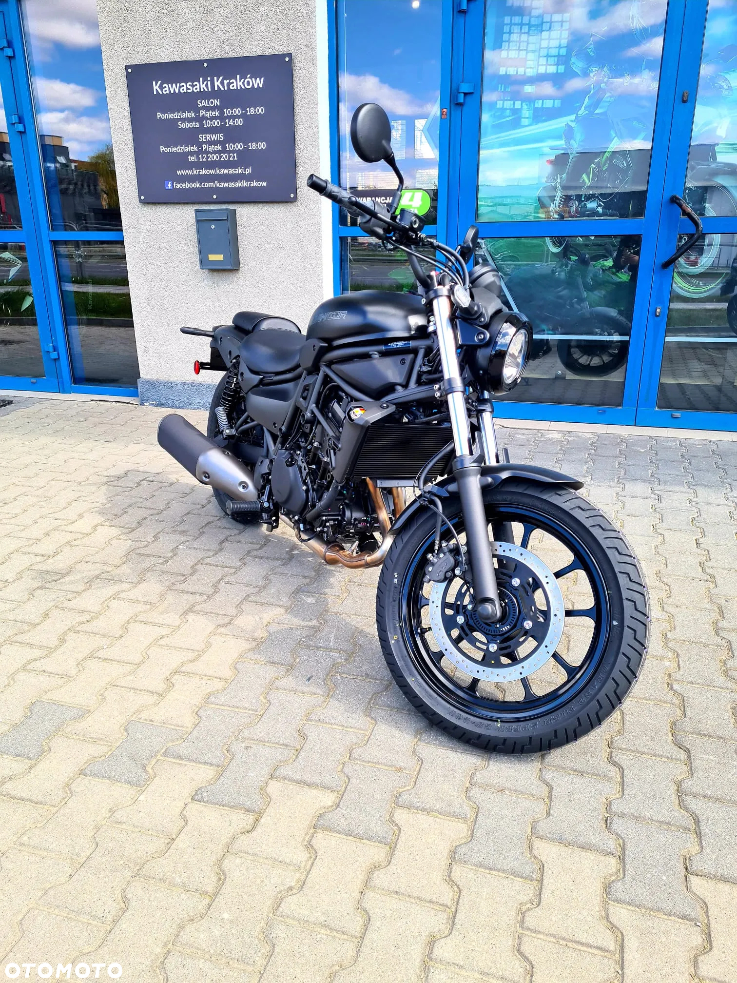 Kawasaki Inny - 10