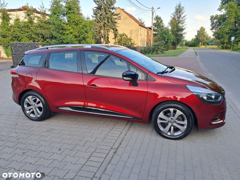 Renault Clio 1.2 16V 75 LIMITED - 14