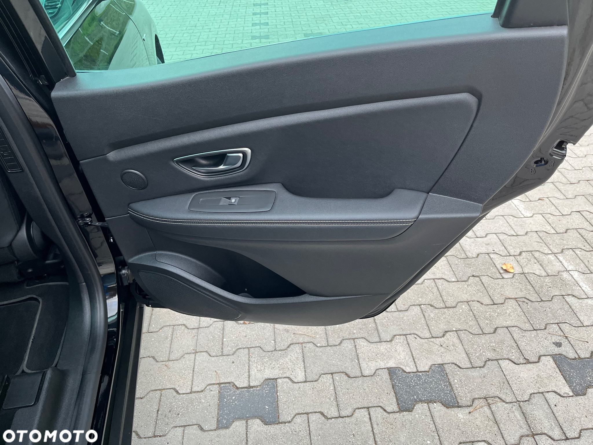 Renault Grand Scenic - 23