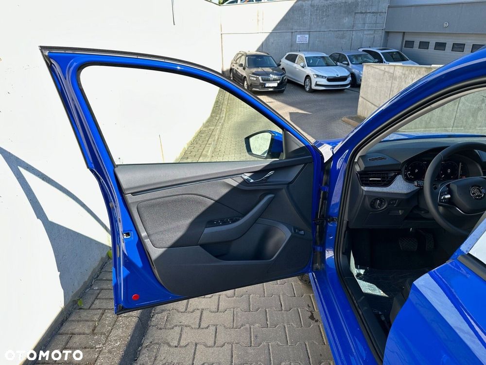 Skoda Kamiq 1.0 TSI Essence - 13