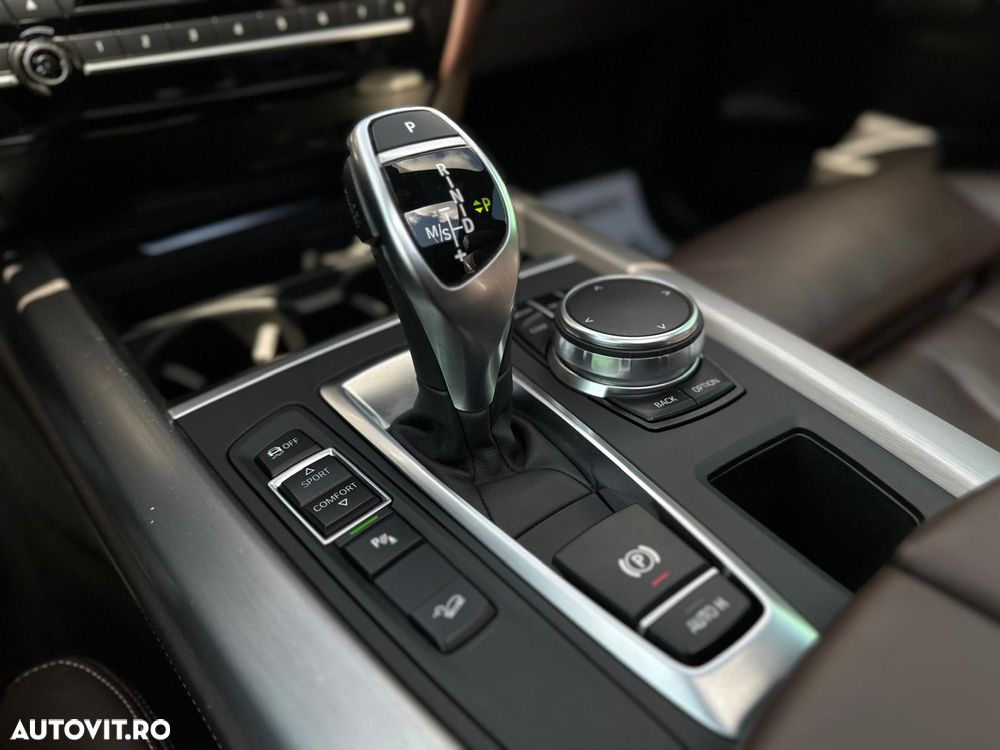 BMW X5 xDrive40d Sport-Aut. - 12