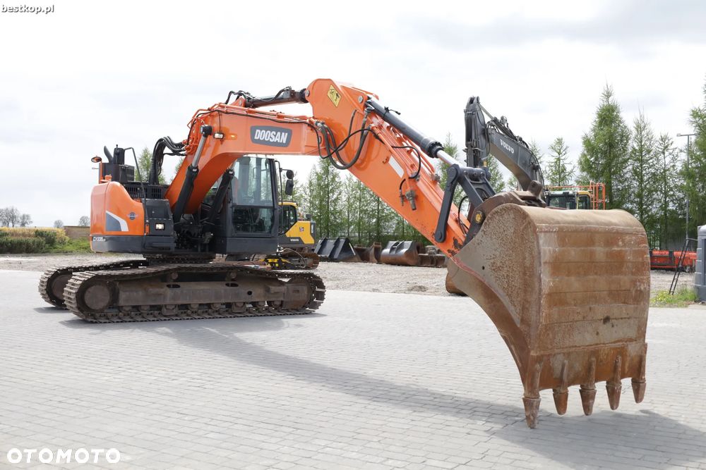 Doosan DX235LCR - 33