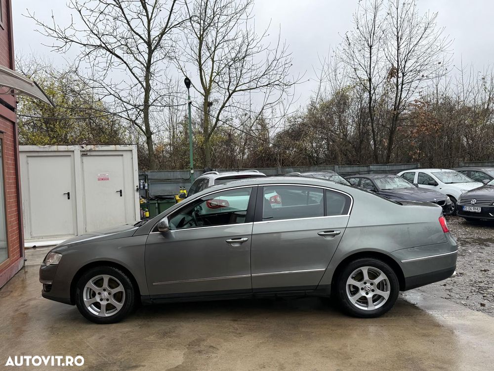 Volkswagen Passat - 35