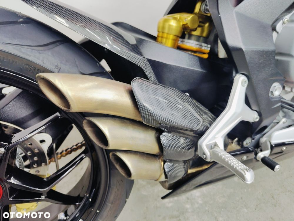 MV AGUSTA F3 - 9