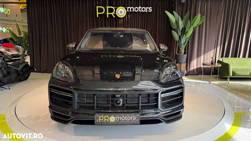 Porsche Cayenne Coupe - 15