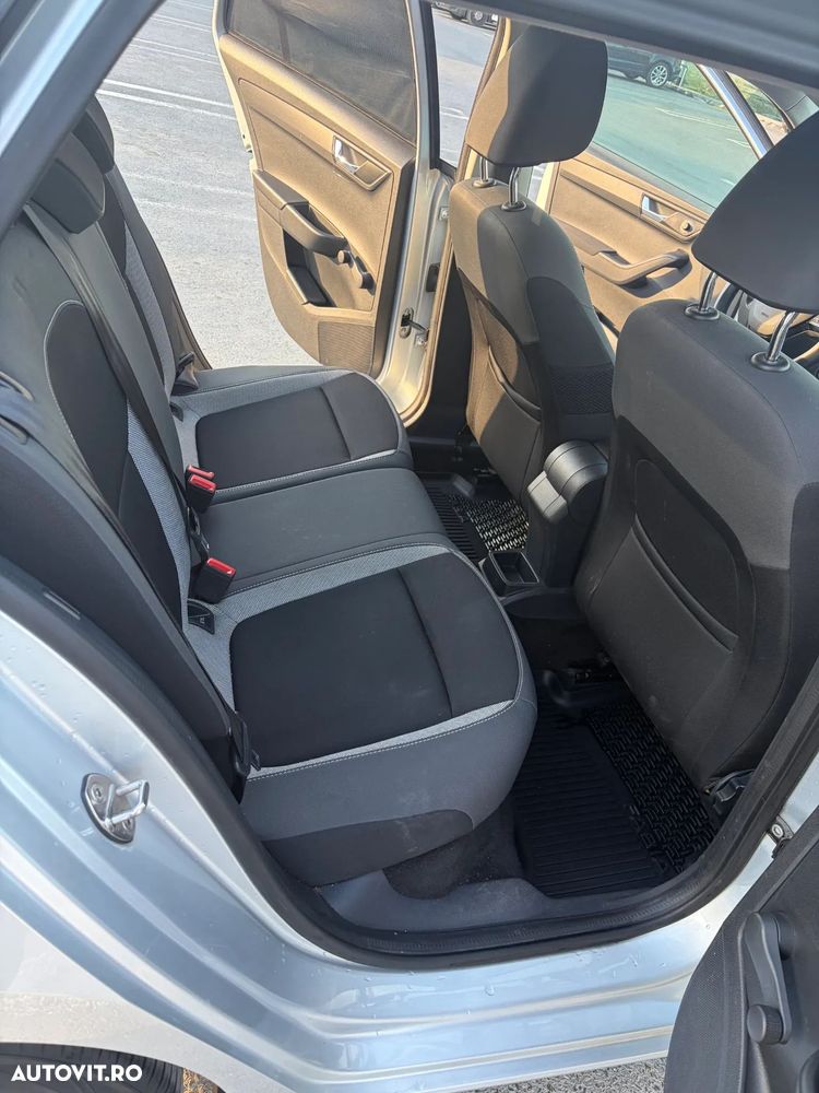 Skoda Fabia 1.0 TSI Ambition - 12