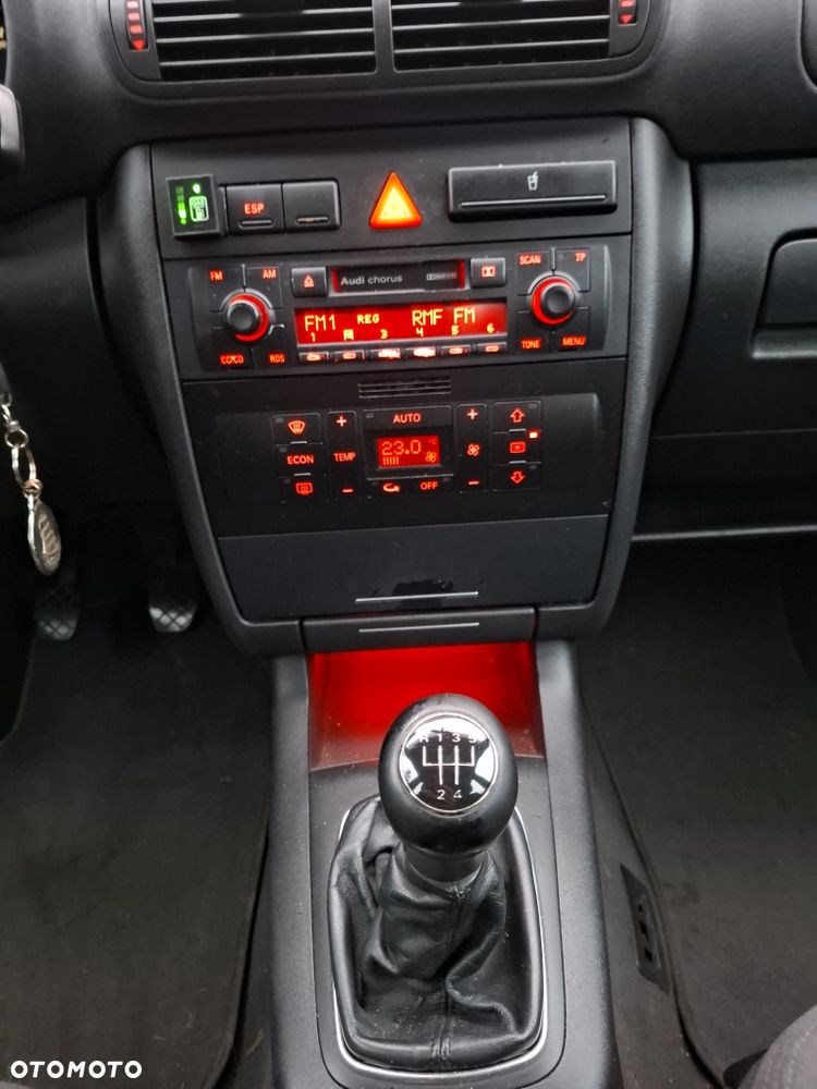 Audi A3 Sportback - 6