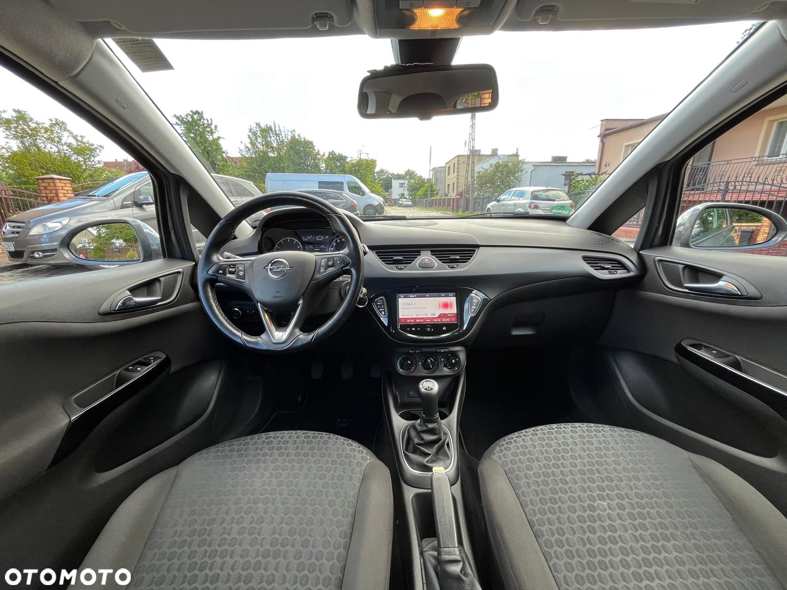 Opel Corsa 1.4 Cosmo - 24